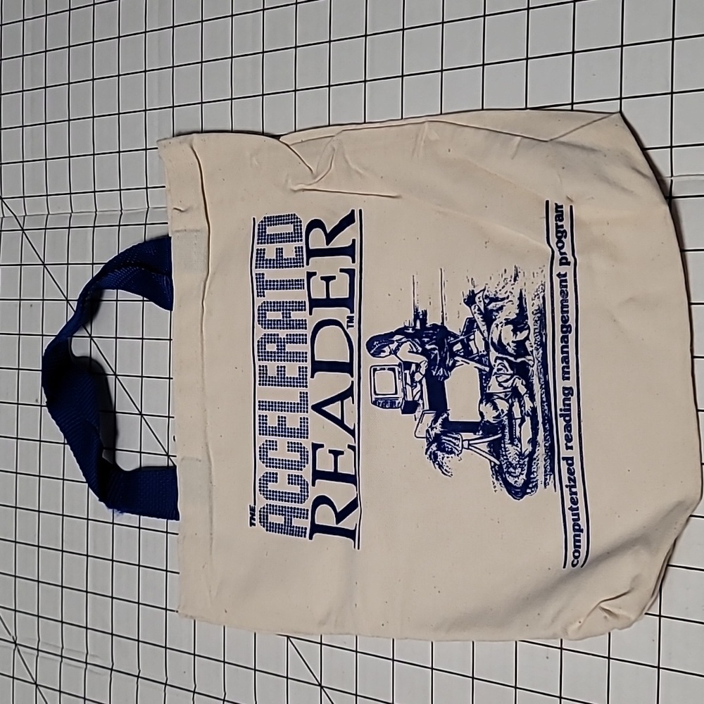 2 Canvas Tote Accelerated Reader/Computerized Reading Management Tote/Bag 3 of 3